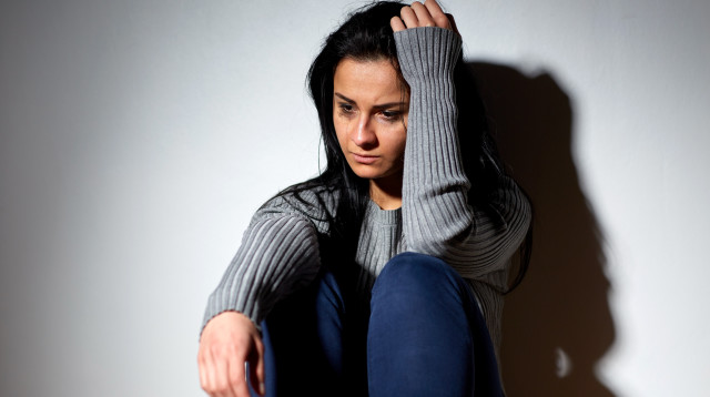 קורבן תקיפה מינית, אילוסטרציה (צילום: אינג אימג')