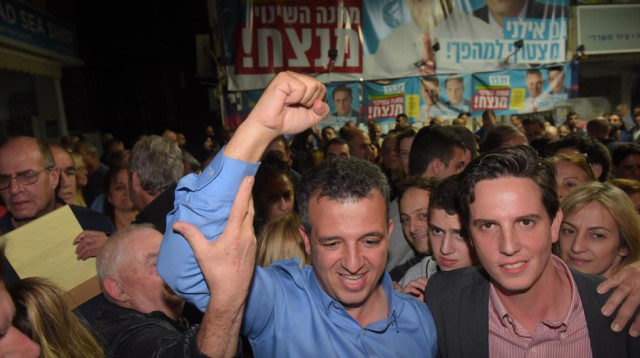 כרמל שאמה הכהן חוגג ברמת גן (צילום: אבשלום ששוני)