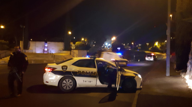 כוחות משטרה בארמון הנציב  (צילום: דניאל גילו/TPS)