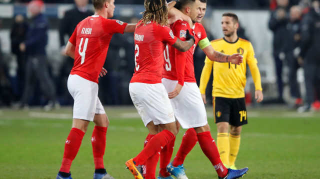 שחקני שוויץ חוגגים (צילום: רויטרס)