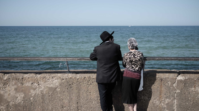 זוג דתיים צעירים, למצולמים אין קשר לנאמר בכתבה  (צילום: תומר נויברג, פלאש 90)