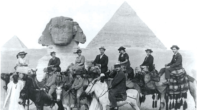 משפחתו של אברהם בר-אב במצרים (צילום: צילום פרטי)