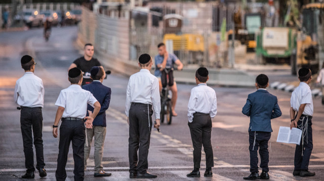 עבודות הרכבת בבני ברק (צילום: רועי אלימה, פלאש 90)