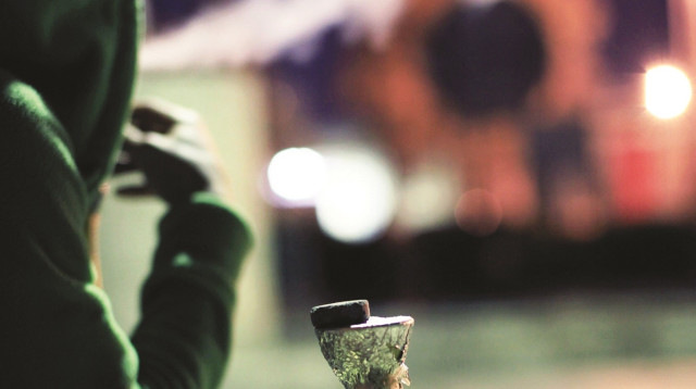 עישון (צילום: פלאש 90)