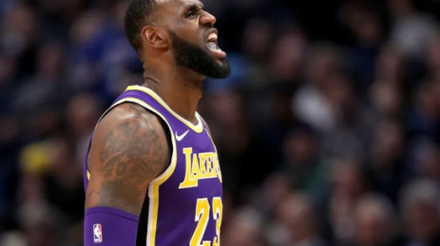 לברון ג'יימס (צילום: AFP)