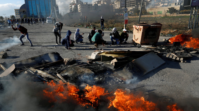 עימותים עם פלסטינים סמוך לבית אל (צילום: רויטרס)