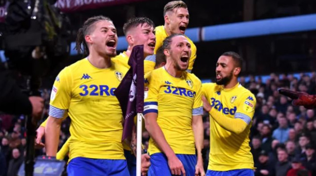 שחקני לידס (צילום: Getty images)