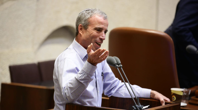 אלעזר שטרן (צילום: אסתי דזיובוב/TPS)