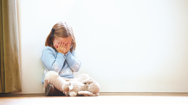 התעללות בילדים (אילוסטרציה) (צילום: אינג אימג')