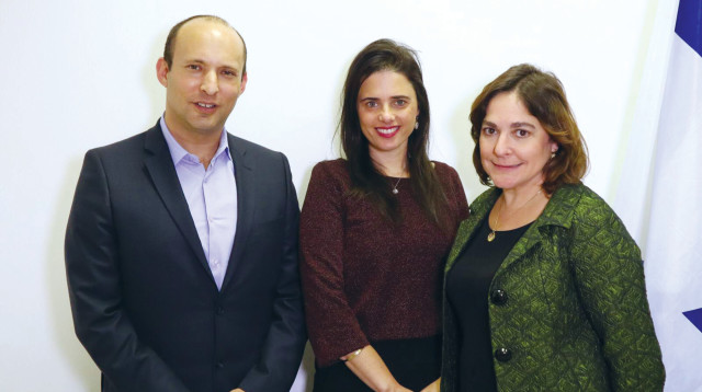 קרולין גליק, איילת שקד ונפתלי בנט (צילום: דוברות הימין החדש)