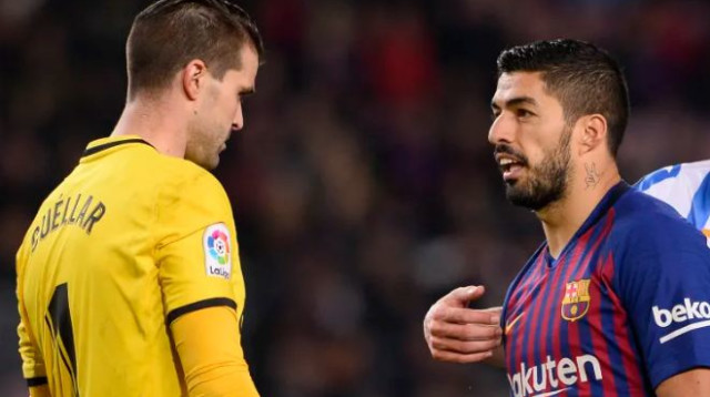 לואיס סוארס עם פיצ'ו קוויאר (צילום: AFP)