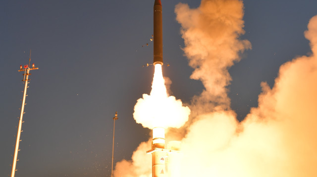 ניסוי חץ 3 (צילום: דוברות משרד הביטחון)