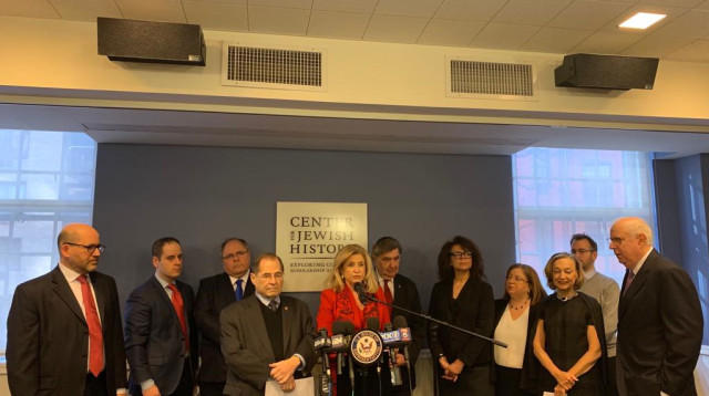 ההכרזה על התוכנית החדשה ללימודי השואה בארה"ב (צילום: הקונסוליה הכללית בניו יורק)