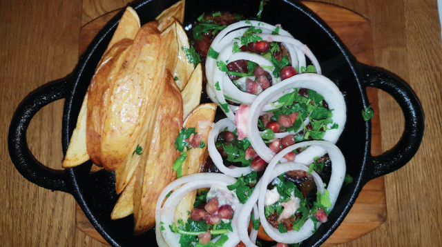 מנה שמותאמת לשער הרובל. בסטרומה (צילום: צילום פרטי)