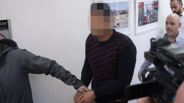 החשוד ברצח בני הזוג כדורי מובא לבית המשפט בירושלים (צילום: הדס פרוש , פלאש 90)