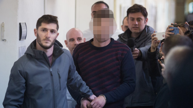 החשוד ברצח בני הזוג כדורי מובא לבית המשפט בירושלים (צילום: הדס פרוש , פלאש 90)