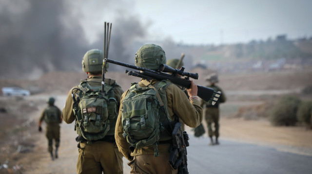 לוחמים בגבול עזה (צילום: יוסי זמיר, פלאש 90)