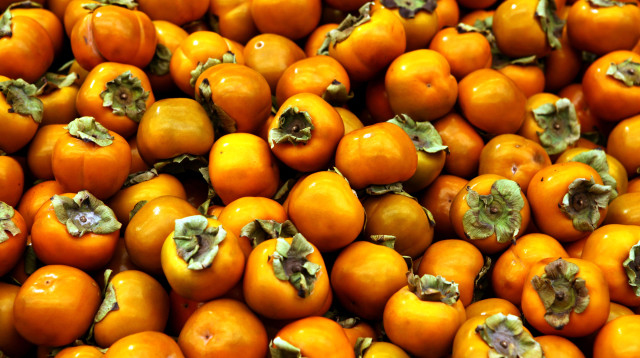 אפרסמון (צילום: אביר סולטן, פלאש 90)