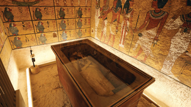 קברו של תות ענח' אמון (צילום: רויטרס)