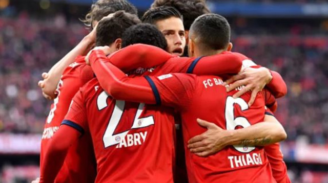 באיירן מינכן חוגגת (צילום: Getty images)