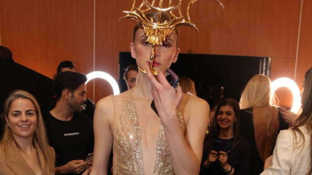 סתיו סטרשקו בשמלה של אפרת קליג (צילום: צ'ינו)