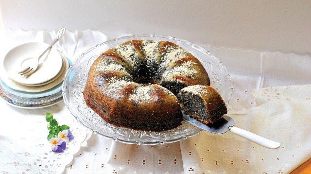 עוגת פרג (צילום: פסקל פרץ רובין, אנטולי מיכאלו, מתוך הספר "העוגות של פסקל")