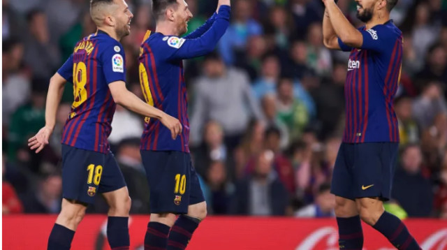 ליאו מסי, לואיס סוארס וג'ורדי אלבה (צילום: Getty images)