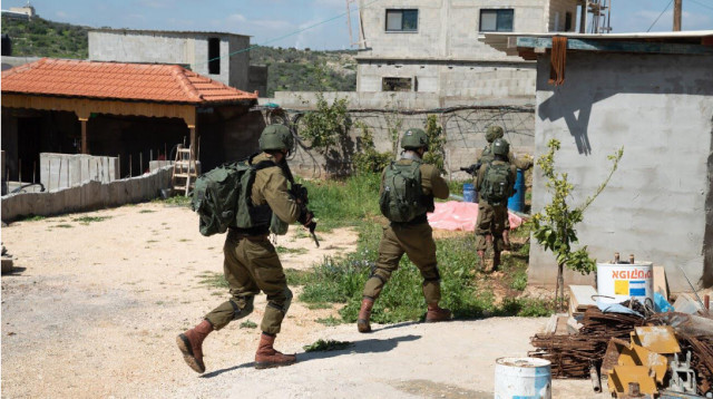 סריקות לוחמי צה"ל אחרי המחבל מצומת אריאל (צילום: דובר צה"ל)