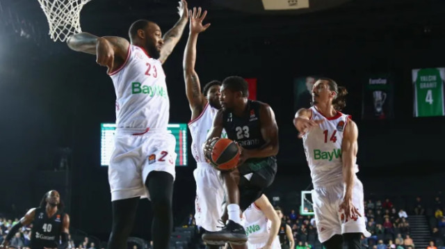 טוני דגלאס (צילום: אתר היורוליג)