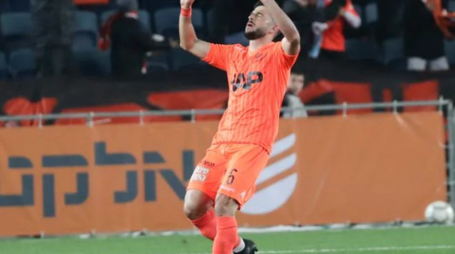 יובל אשכנזי חוגג (צילום: דני מרון)