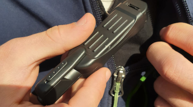 מצלמה נסתרת שנתפסה באחד הקלפיות בבחירות אפריל 2019 (צילום: חד"ש-תע"ל)