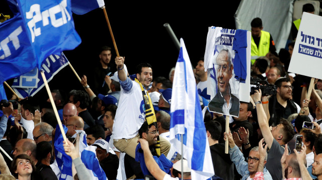 פעילי ליכוד חוגגים (צילום: רויטרס)