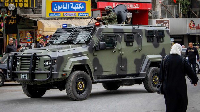 כוח הביטחון הלאומי הפלסטיני, שכם (צילום: נאסר אישטייח, פלאש 90)