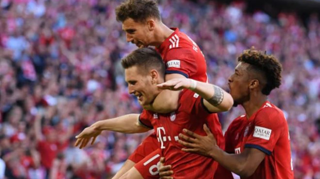 באיירן מינכן חוגגת (צילום: Getty images)
