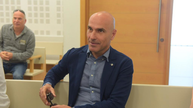 אפי נוה (צילום: אבשלום ששוני)