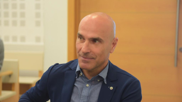 אפי נוה (צילום: אבשלום ששוני)