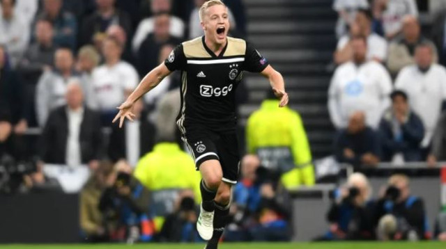 דוני ואן דה ביק (צילום: Getty images)