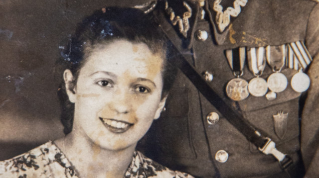 רחל אנגלרד, מאלבום התמונות המשפחתי (צילום: באדיבות המשפחה)