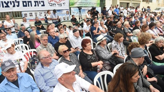 טקס יום השואה בעמותת "יד עזר לחבר" (צילום: עמותת יד עזר לחבר)