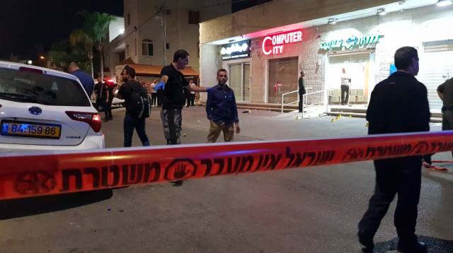 זירת הירי בטמרה (צילום: דוברות המשטרה)