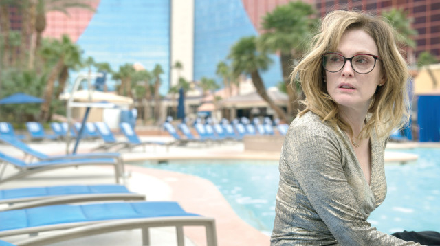 ג'וליאן מור, "גלוריה לב" (צילום: קולנוע לב)