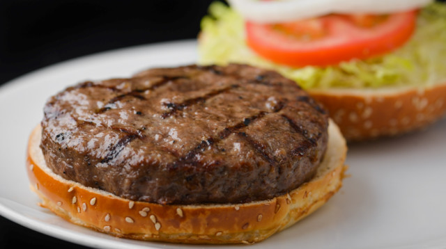 יום ההמבורגר הבינלאומי (צילום: קופטרפיקס)