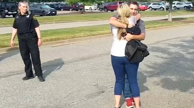 אירוע ירי המוני בוירג'ינה ביץ' (צילום: רויטרס)