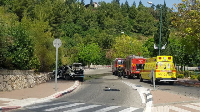 זירת הפיצוץ בנשר (צילום: דוברות מד"א)