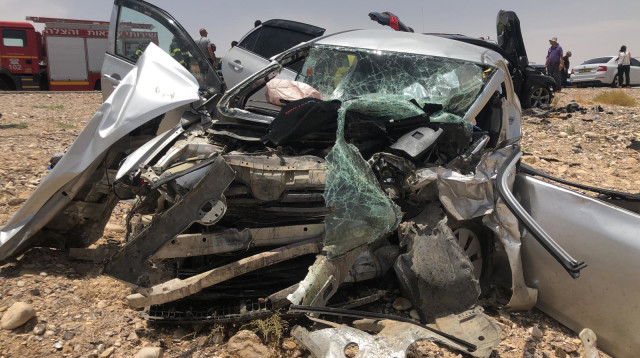 תאונה חזיתית בכביש 90 (צילום: דוברות כבאות והצלה)