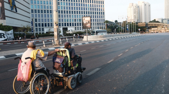 מחאת הנכים (צילום: תומר נויברג, פלאש 90)
