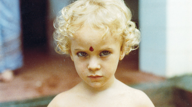 יהונתן אופק, "ילדי האשראם" (צילום: הוט 8)