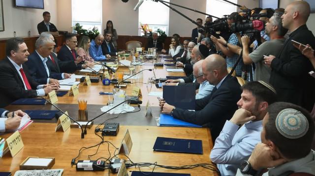 ישיבת ממשלה (צילום: יניר קוזין)