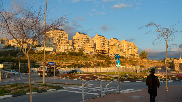 עיר חרדית בבנימין (צילום: פלאש 90)