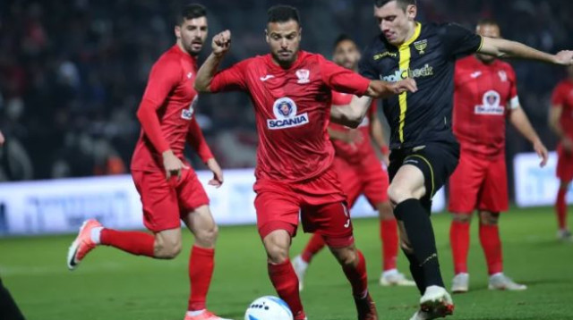 ישראל זגורי (צילום: מאור אלקסלסי)